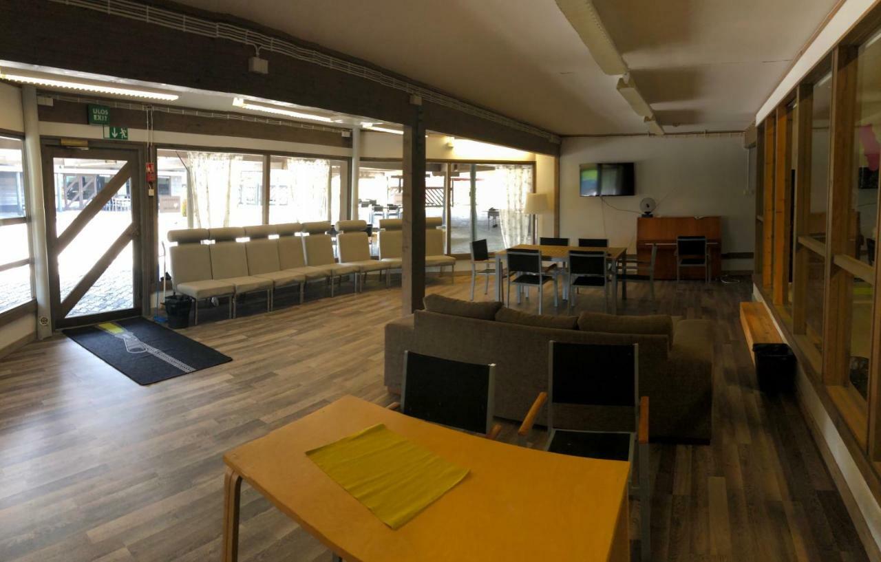 Kesaeaitat Hotel Ähtäri Kültér fotó